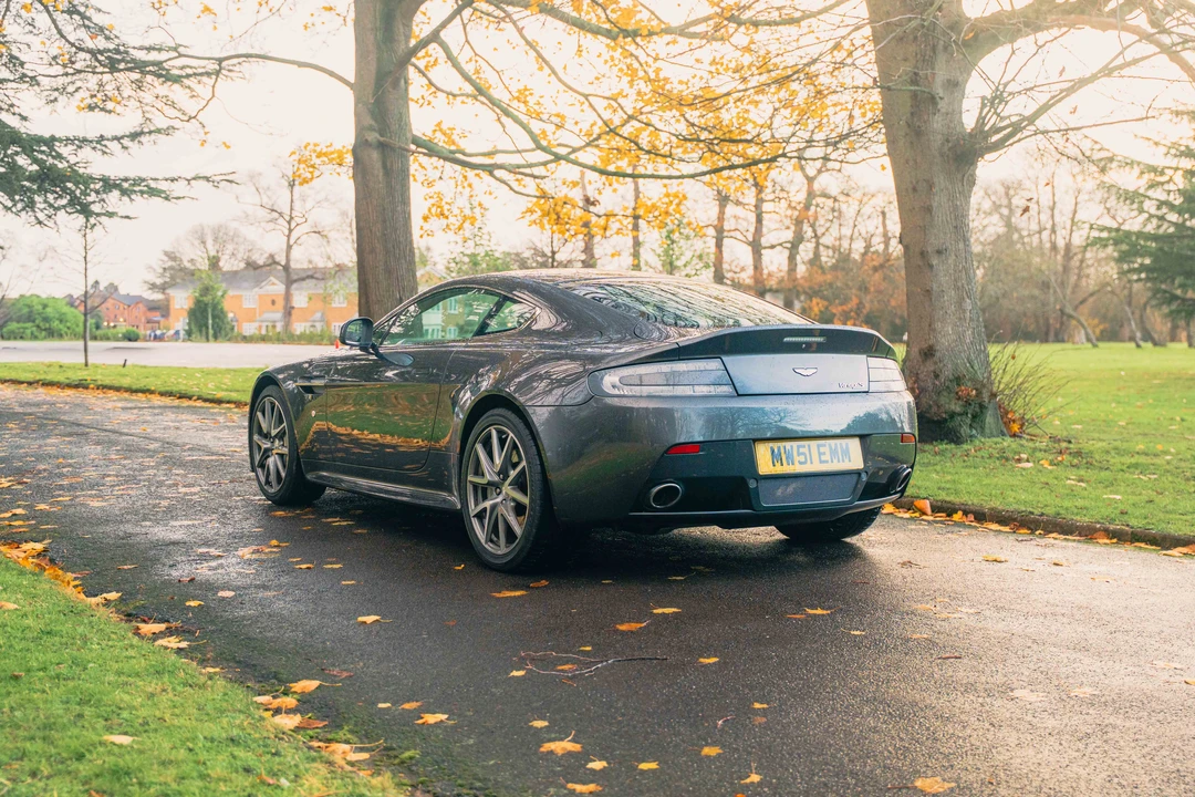 2012 Aston Martin V8 Vantage (2006-2017) - Image 7 of 31