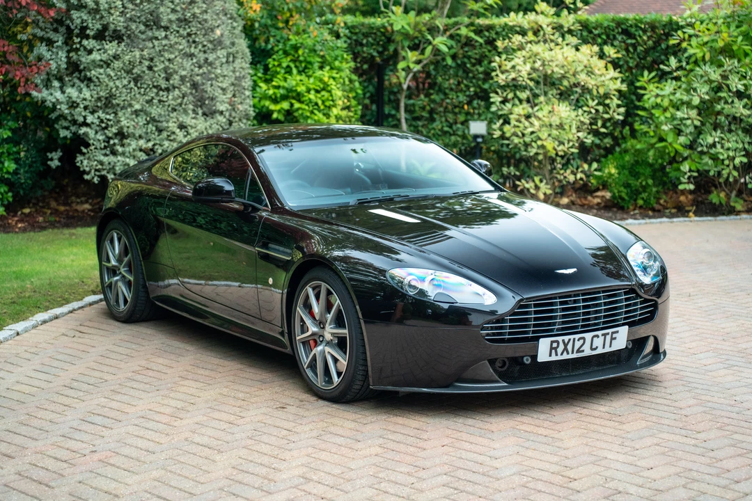 2012 Aston Martin V8 Vantage (2006-2017) - Image 9 of 31