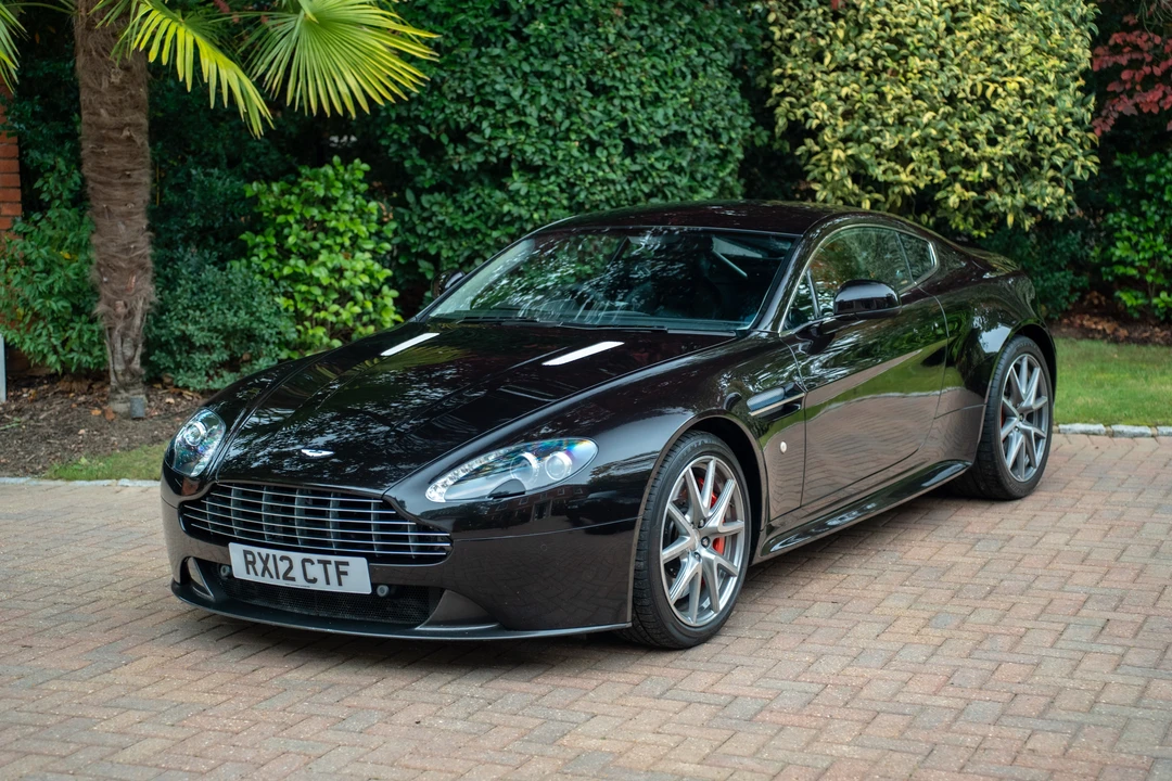 2012 Aston Martin V8 Vantage (2006-2017) - Image 3 of 31