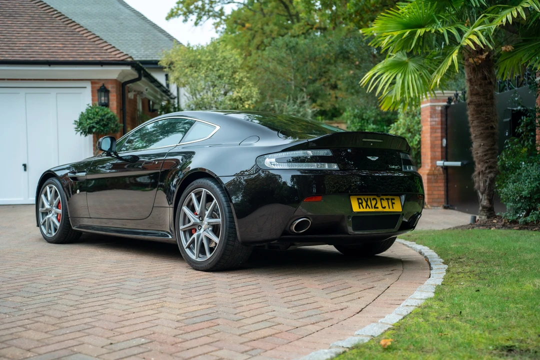 2012 Aston Martin V8 Vantage (2006-2017) - Image 5 of 31