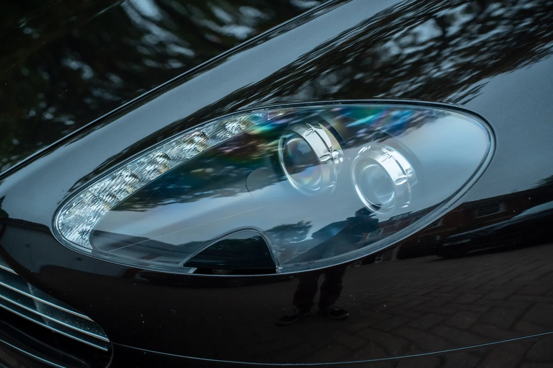 2012 Aston Martin V8 Vantage (2006-2017) - Image 21 of 31