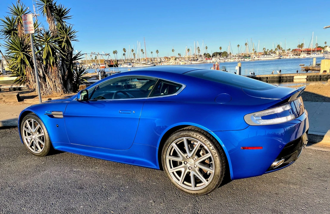 2012 Aston Martin V8 Vantage (2006-2017) - Image 7 of 31