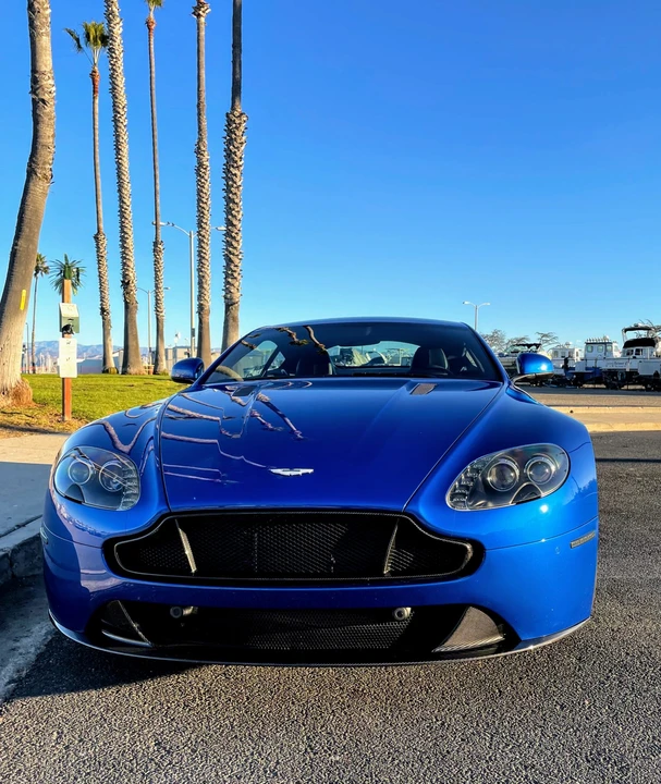 2012 Aston Martin V8 Vantage (2006-2017) - Image 2 of 31