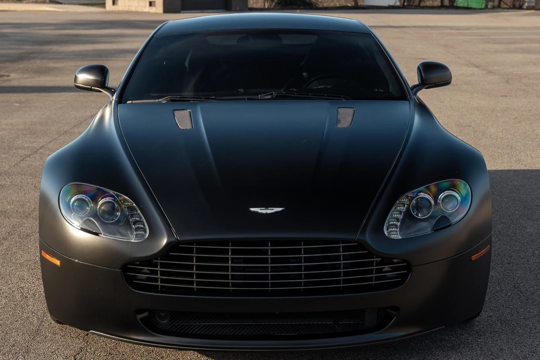 2012 Aston Martin V8 Vantage (2006-2017) - Image 2 of 31