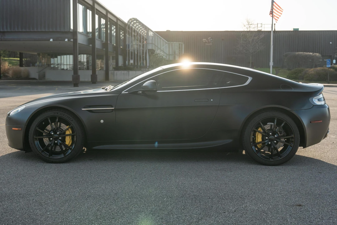 2012 Aston Martin V8 Vantage (2006-2017) - Image 8 of 31
