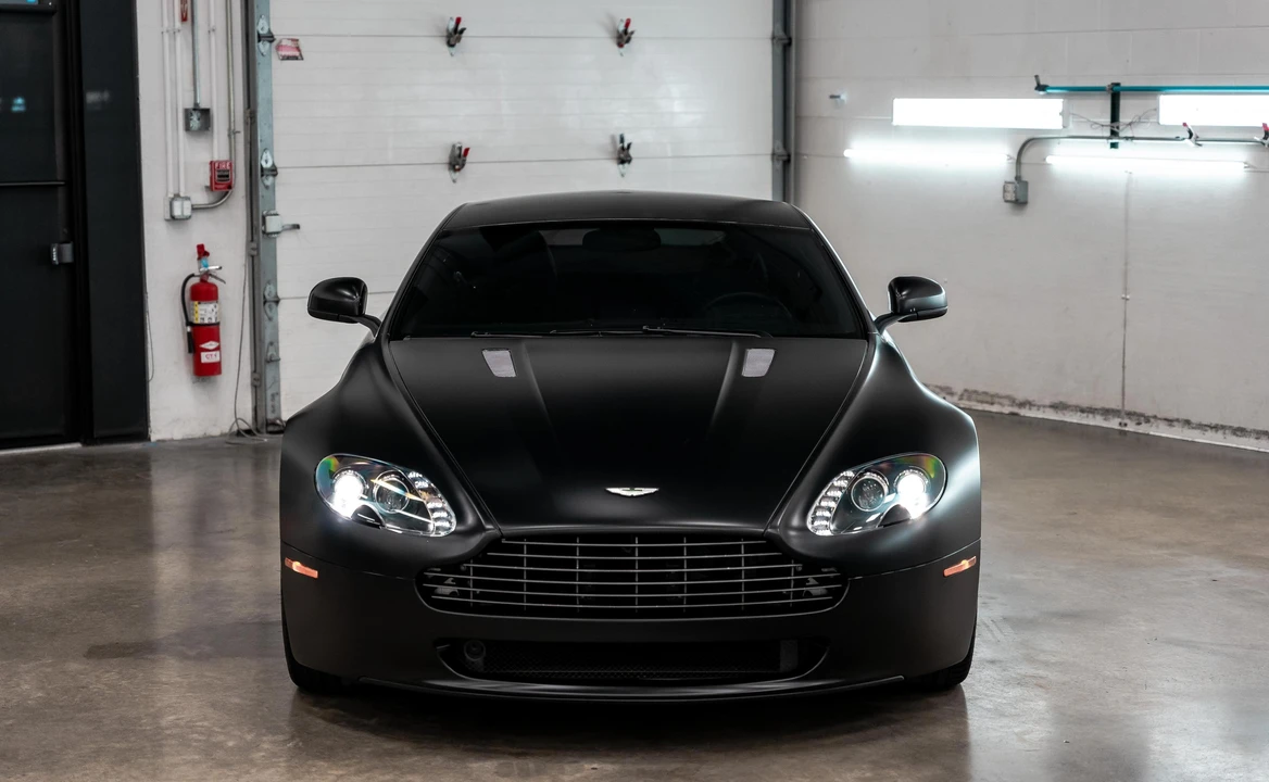 2012 Aston Martin V8 Vantage (2006-2017) - Image 22 of 31