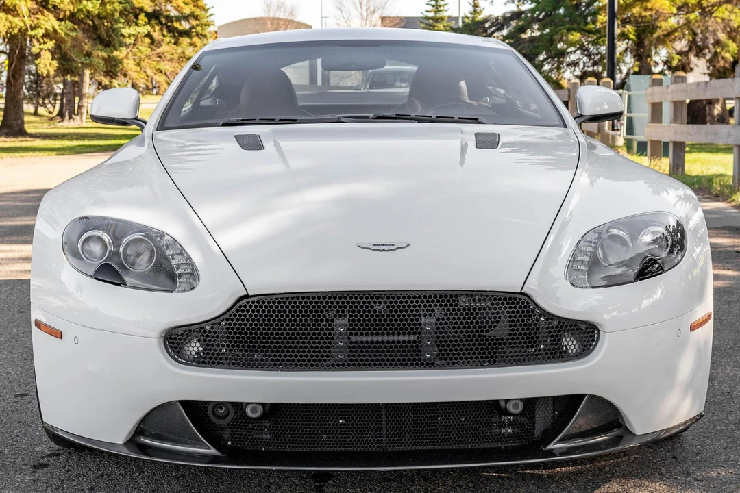 2012 Aston Martin V8 Vantage (2006-2017) - Image 2 of 31