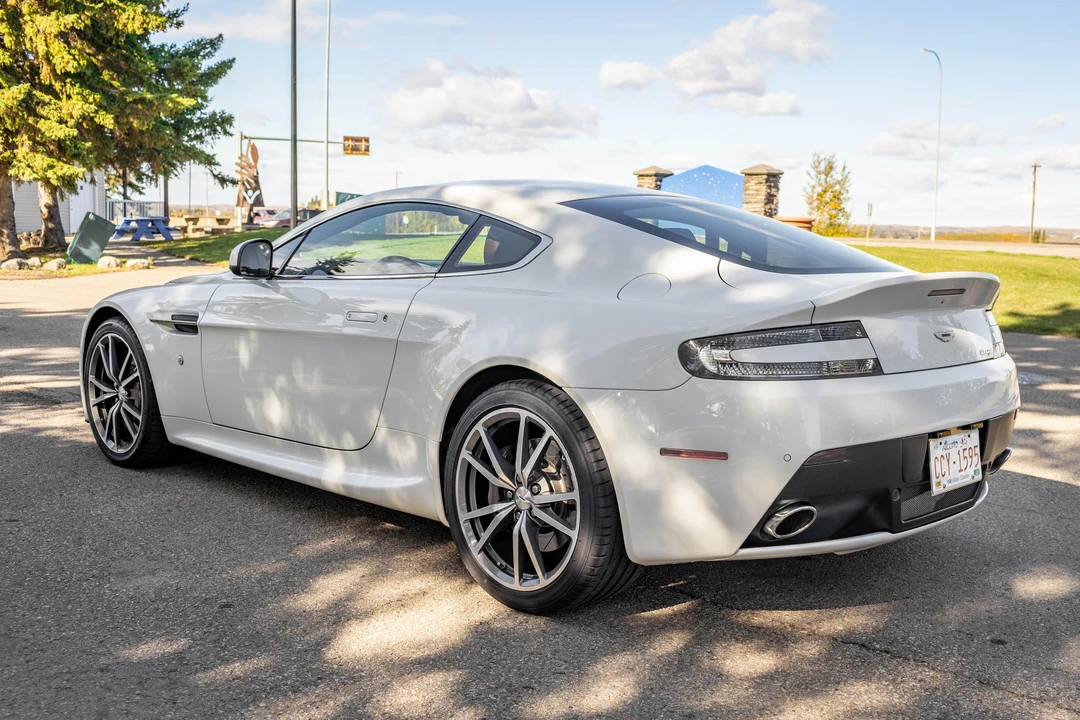 2012 Aston Martin V8 Vantage (2006-2017) - Image 7 of 31