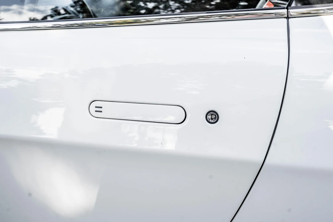 2012 Aston Martin V8 Vantage (2006-2017) - Image 16 of 31