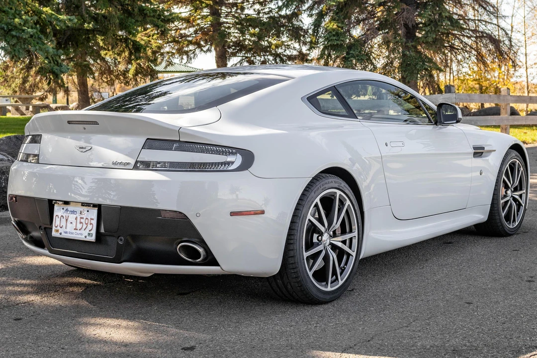 2012 Aston Martin V8 Vantage (2006-2017) - Image 4 of 31