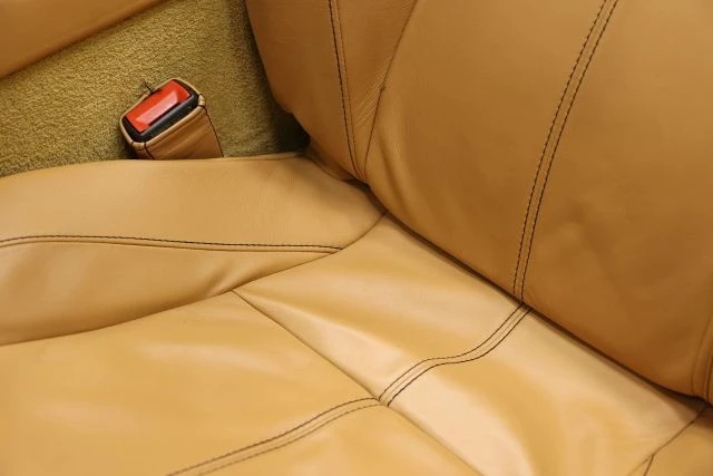 2012 Aston Martin V8 Vantage (2006-2017) - Image 18 of 21