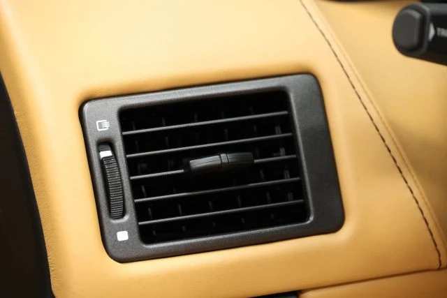 2012 Aston Martin V8 Vantage (2006-2017) - Image 21 of 21