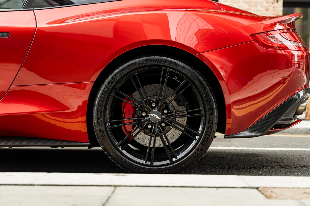 2012 Aston Martin Vanquish 2nd Gen - Image 29 of 31