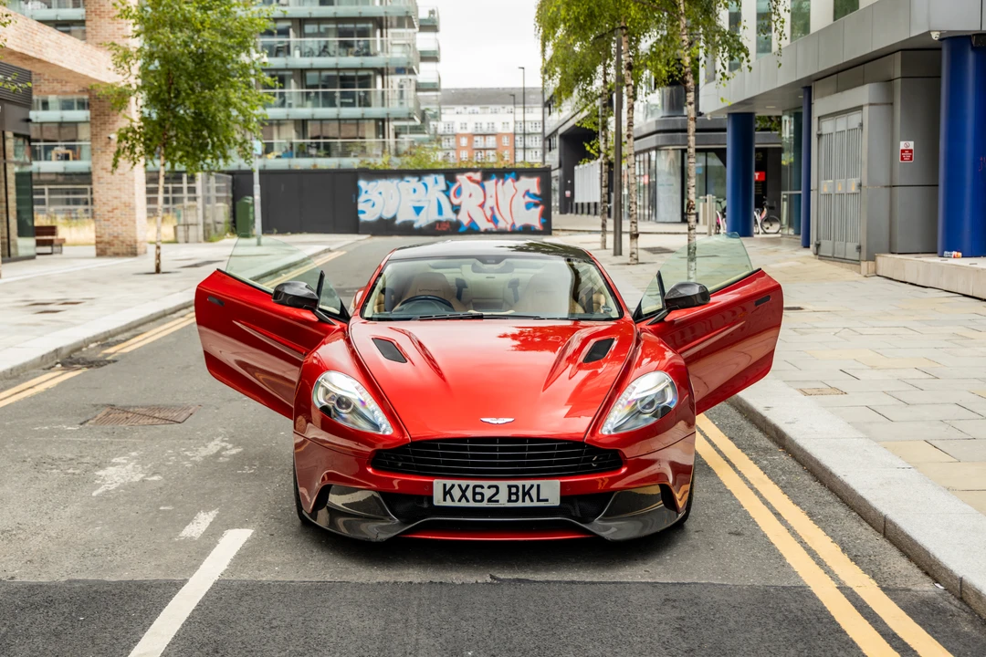 2012 Aston Martin Vanquish 2nd Gen - Image 9 of 31