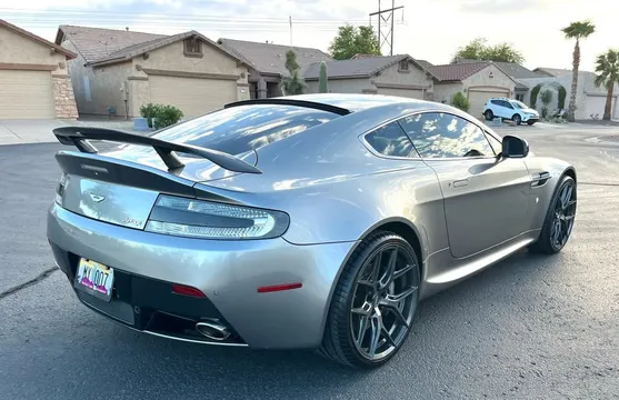 2012 Aston Martin Vantage - Image 3 of 19