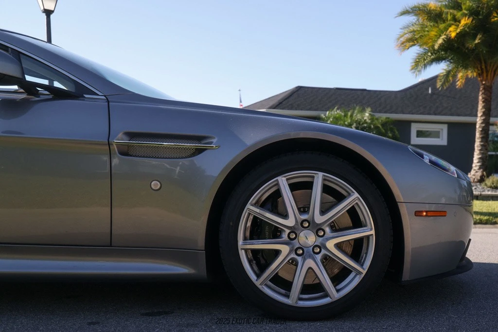 2012 Aston Martin V8 Vantage (2006-2017) - Image 11 of 12