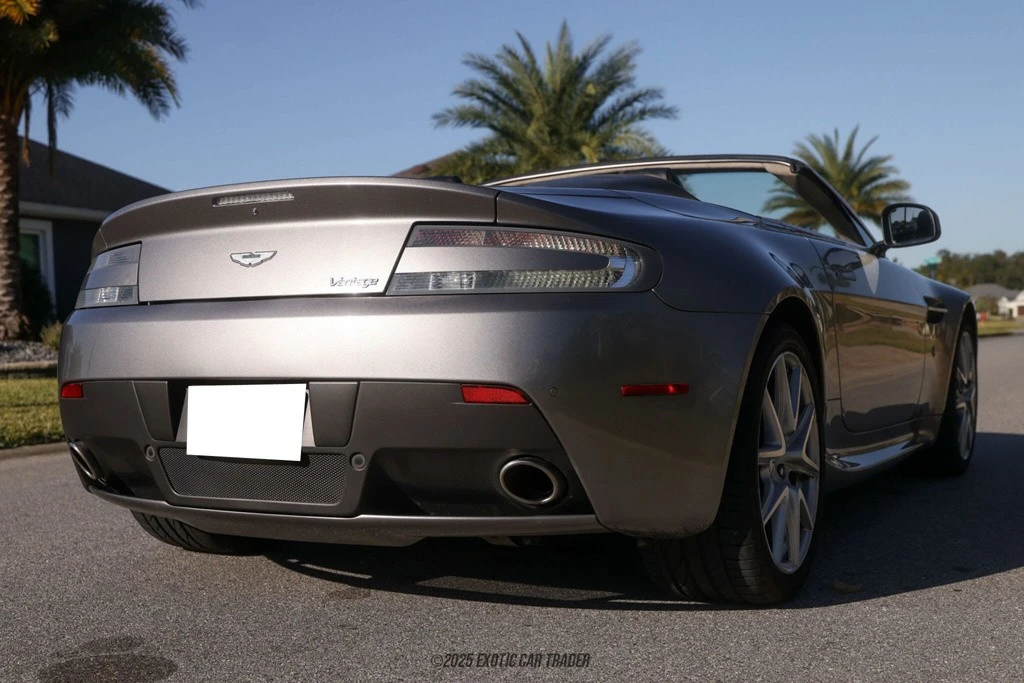 2012 Aston Martin V8 Vantage (2006-2017) - Image 8 of 12