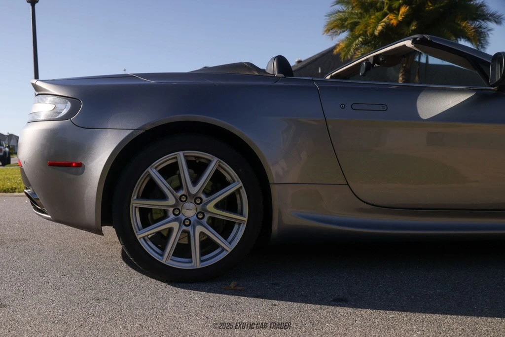 2012 Aston Martin V8 Vantage (2006-2017) - Image 10 of 12