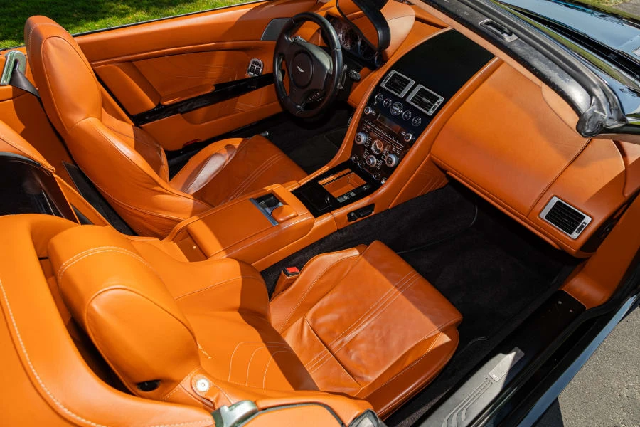 2012 Aston Martin V8 Vantage (2006-2017) - Image 14 of 20