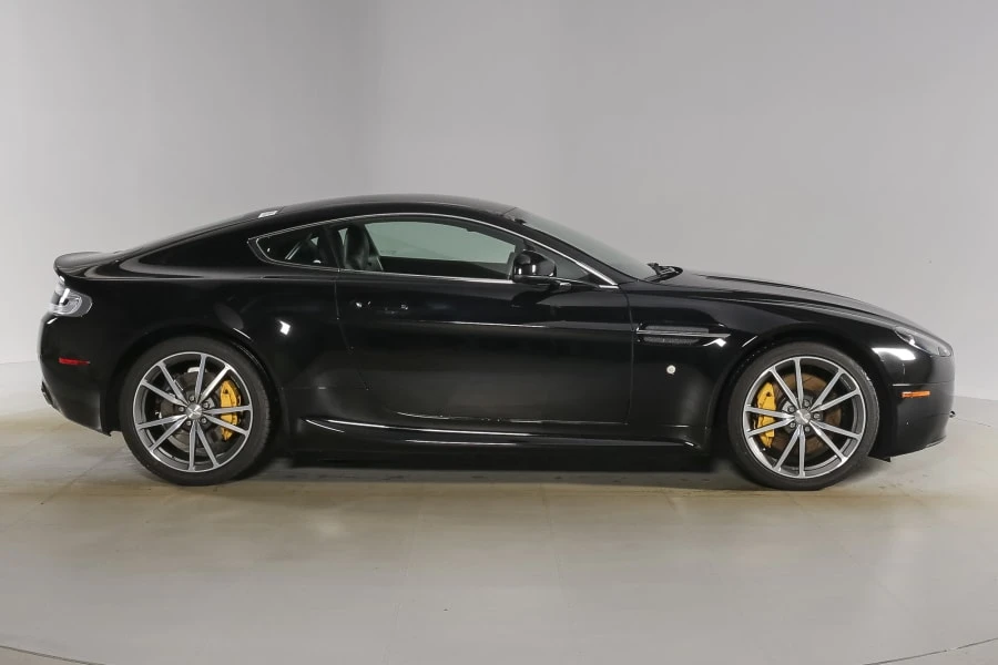 2012 Aston Martin Vantage - Image 2 of 12
