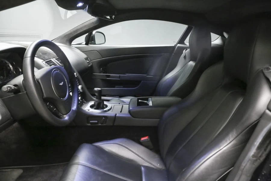 2012 Aston Martin Vantage - Image 4 of 12