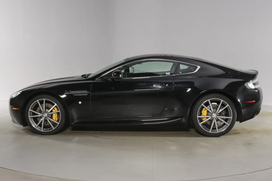 2012 Aston Martin Vantage - Image 11 of 12
