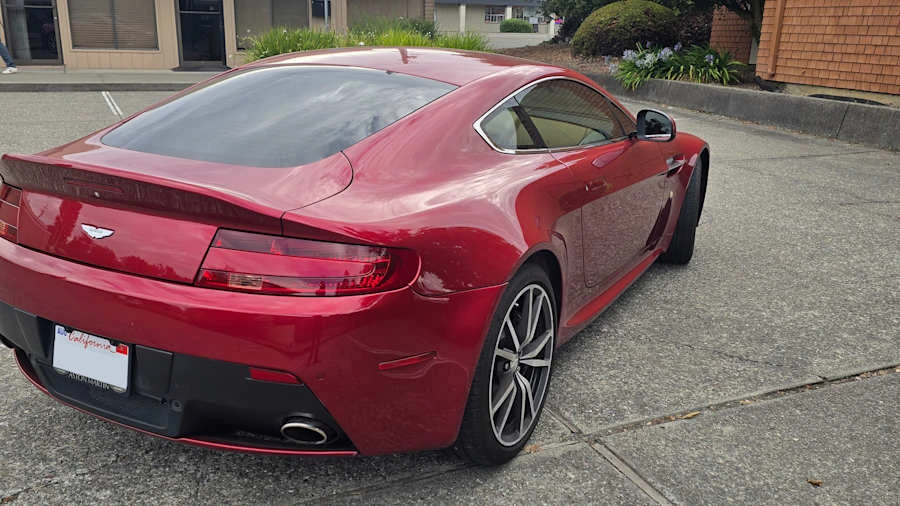 2012 Aston Martin Vantage - Image 3 of 7