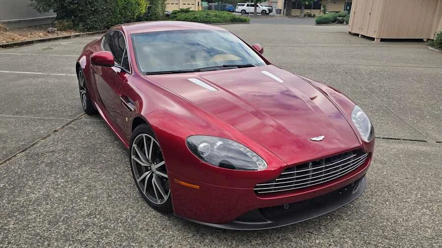 2012 Aston Martin Vantage - Image 2 of 7
