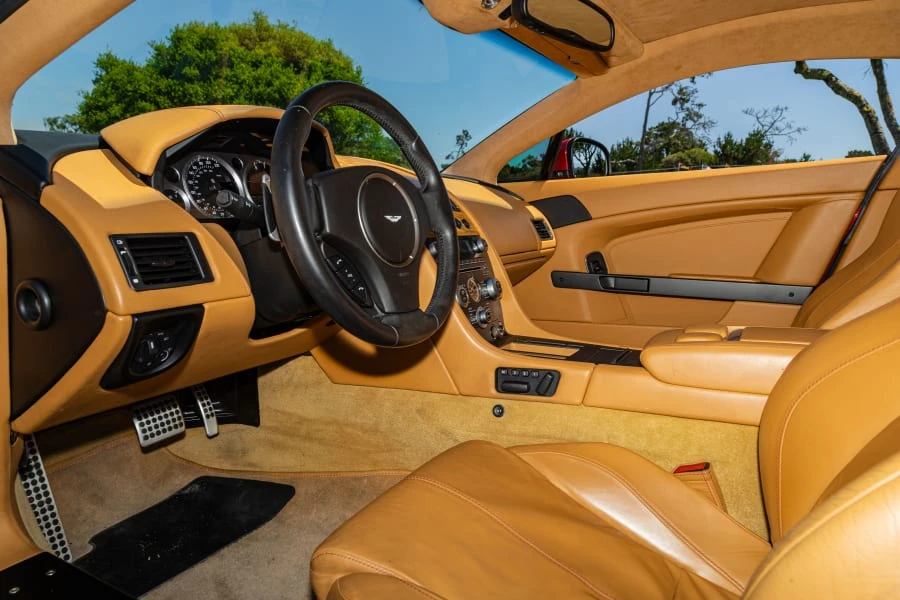 2012 Aston Martin Vantage - Image 13 of 27