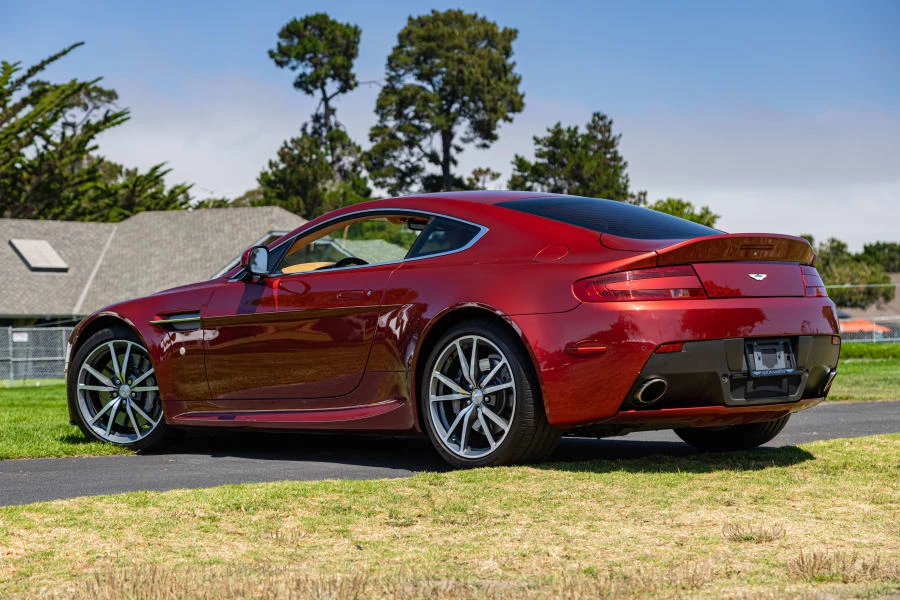 2012 Aston Martin Vantage - Image 7 of 27