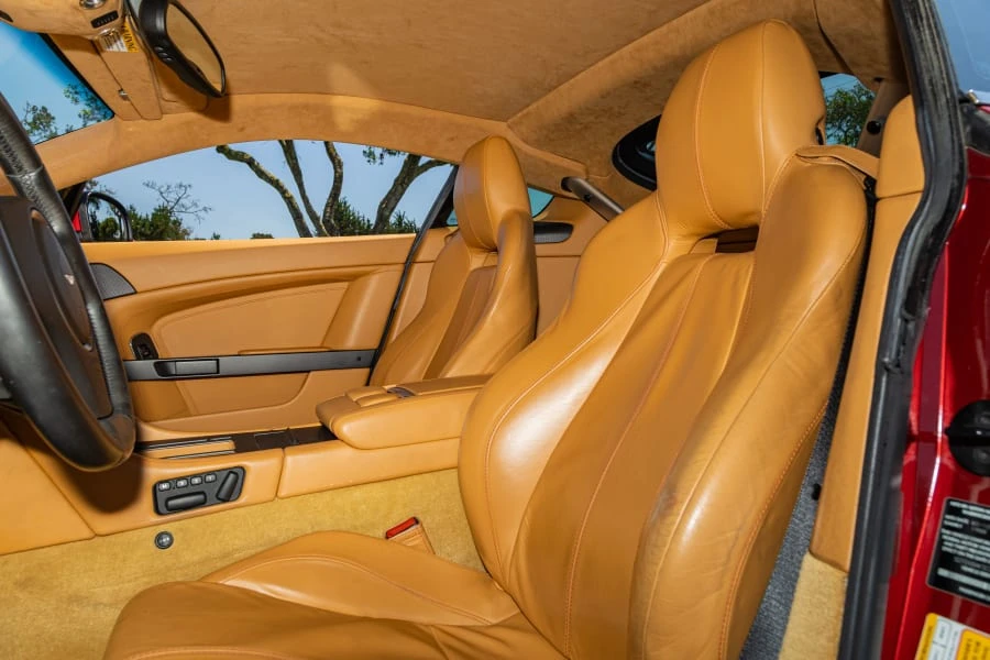 2012 Aston Martin Vantage - Image 15 of 27
