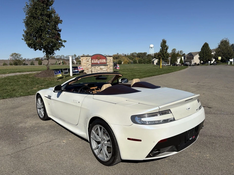 2012 Aston Martin V8 Vantage (2006-2017) - Image 2 of 21