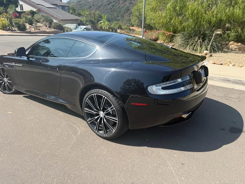 2012 Aston Martin Virage (2011-2012) - Image 3 of 10