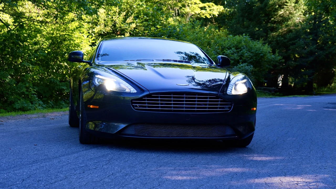 2012 Aston Martin Virage (2011-2012) - Image 14 of 31