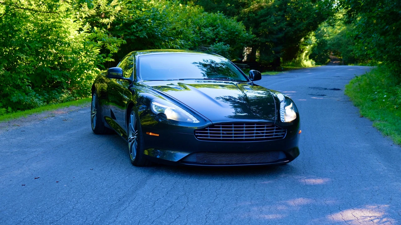 2012 Aston Martin Virage (2011-2012) - Image 13 of 31