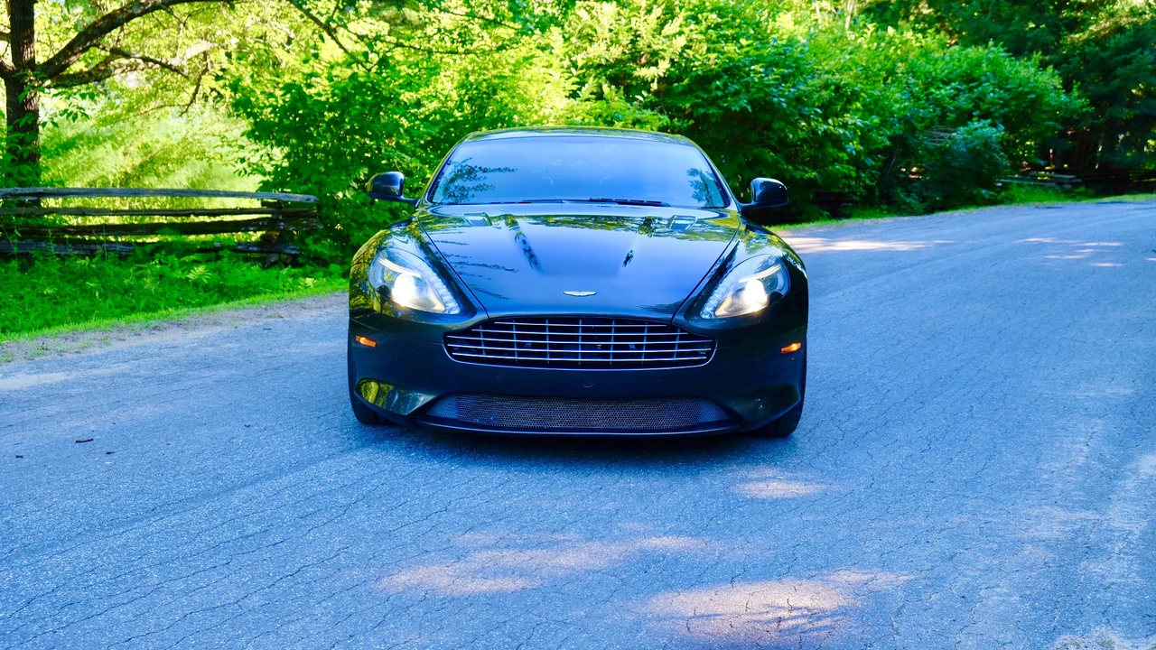 2012 Aston Martin Virage (2011-2012) - Image 16 of 31