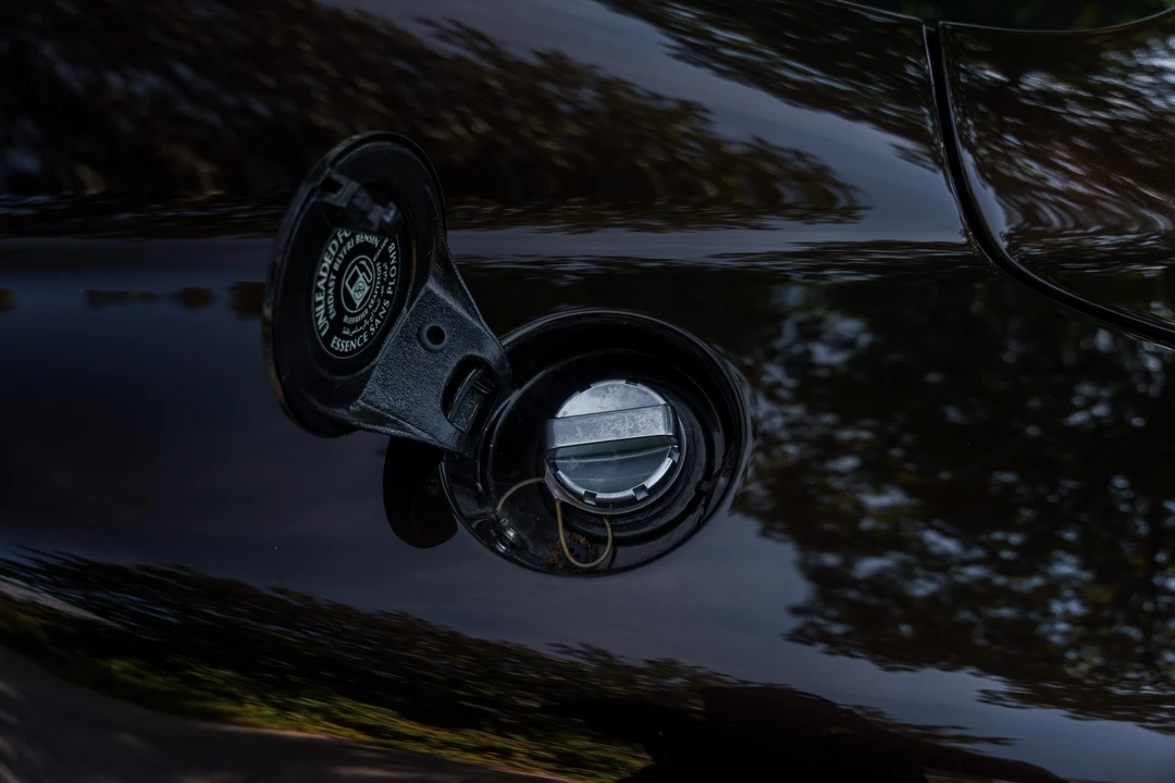 2012 Aston Martin Virage (2011-2012) - Image 22 of 31
