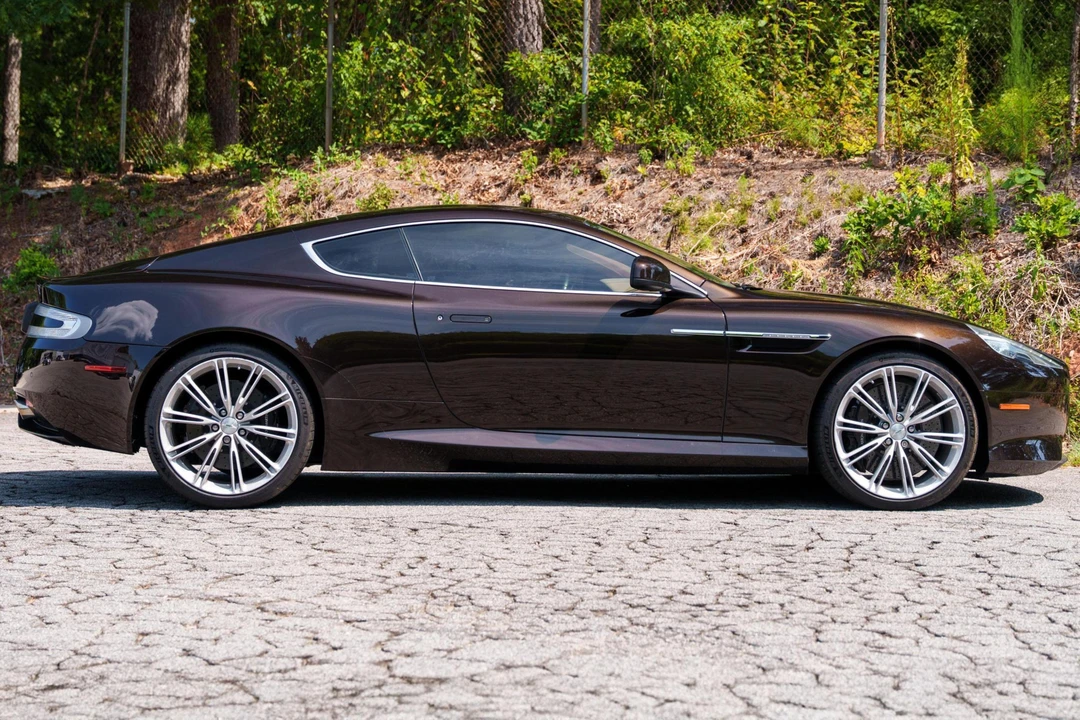 2012 Aston Martin Virage (2011-2012) - Image 3 of 31
