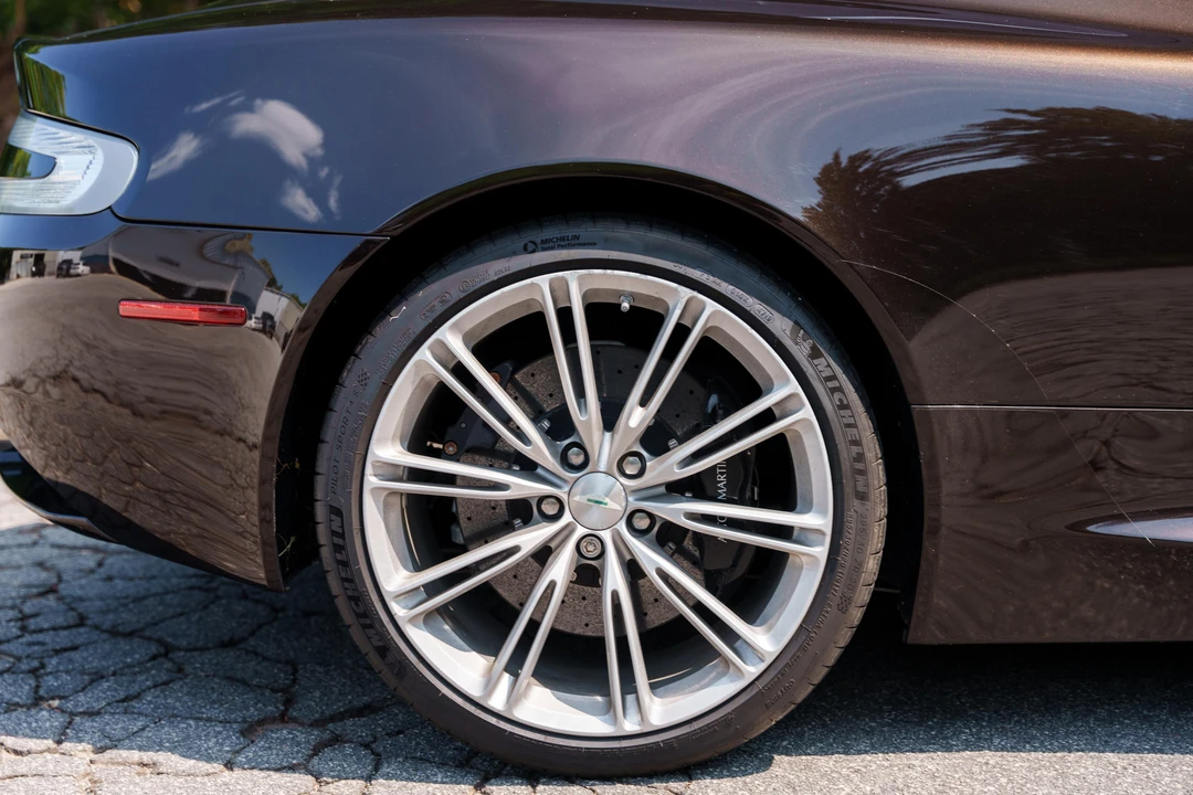 2012 Aston Martin Virage (2011-2012) - Image 26 of 31