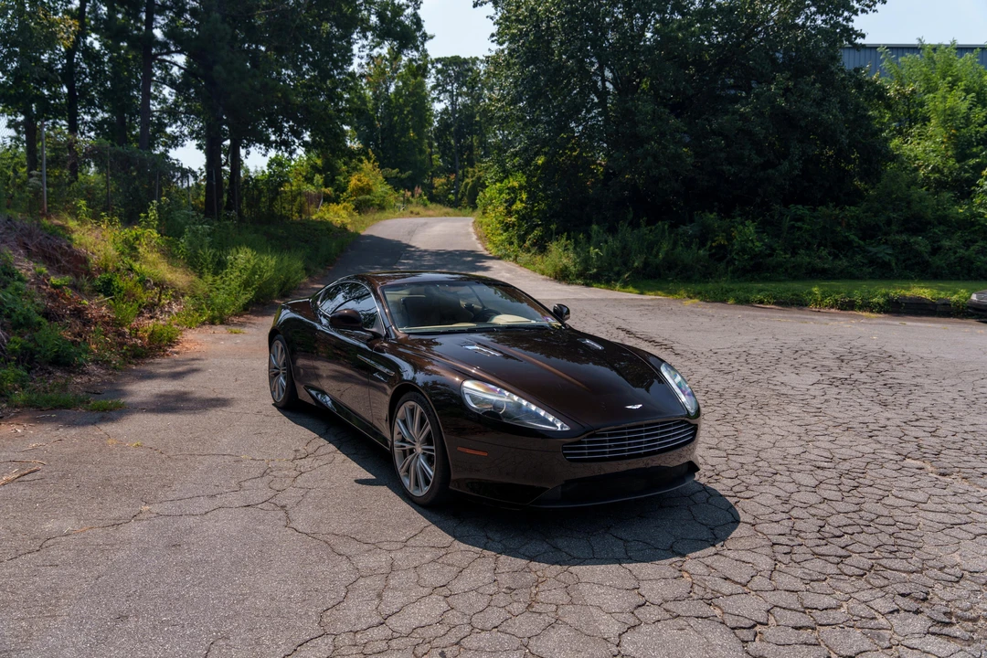 2012 Aston Martin Virage (2011-2012) - Image 19 of 31