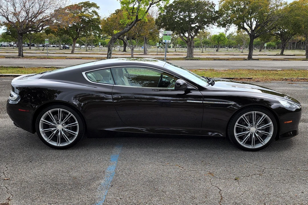 2012 Aston Martin Virage (2011-2012) - Image 3 of 31