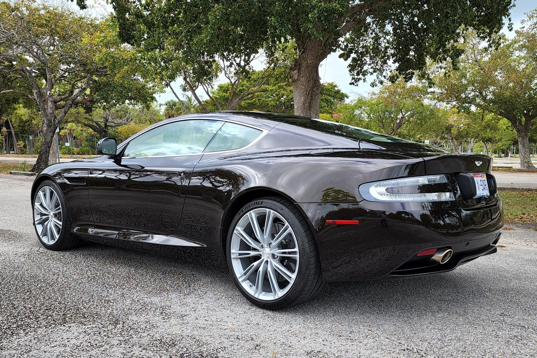 2012 Aston Martin Virage (2011-2012) - Image 16 of 31