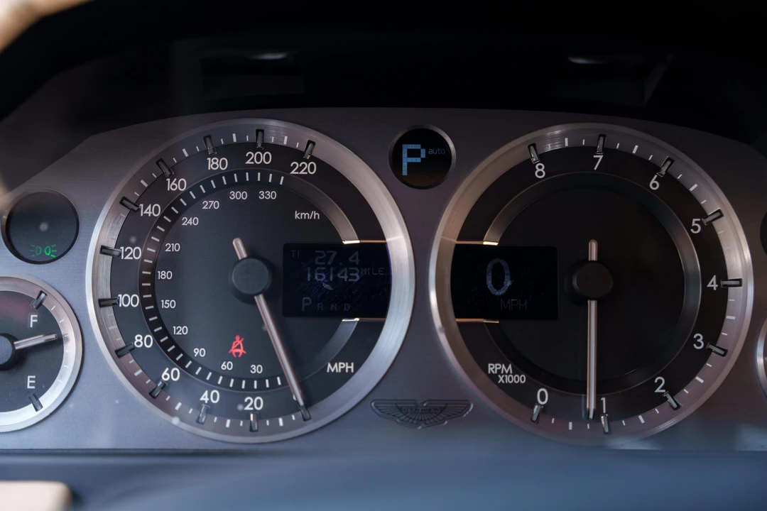 2012 Aston Martin Virage (2011-2012) - Image 31 of 31