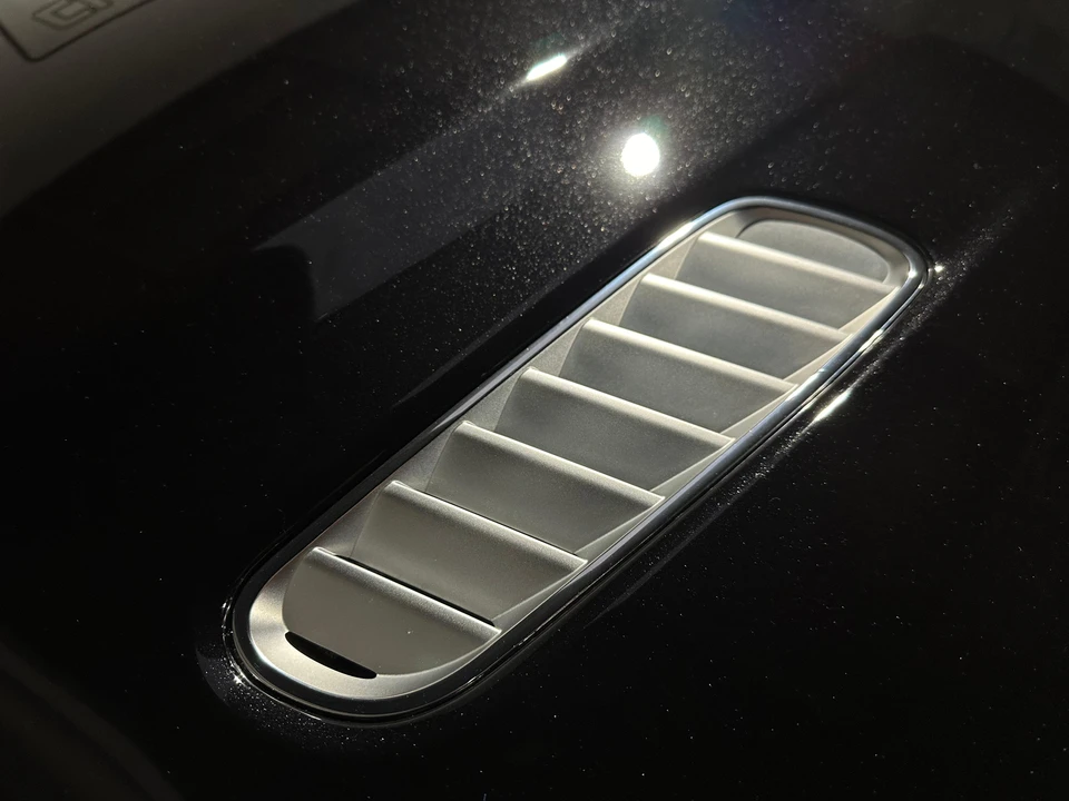 2012 Aston Martin Virage (2011-2012) - Image 19 of 31