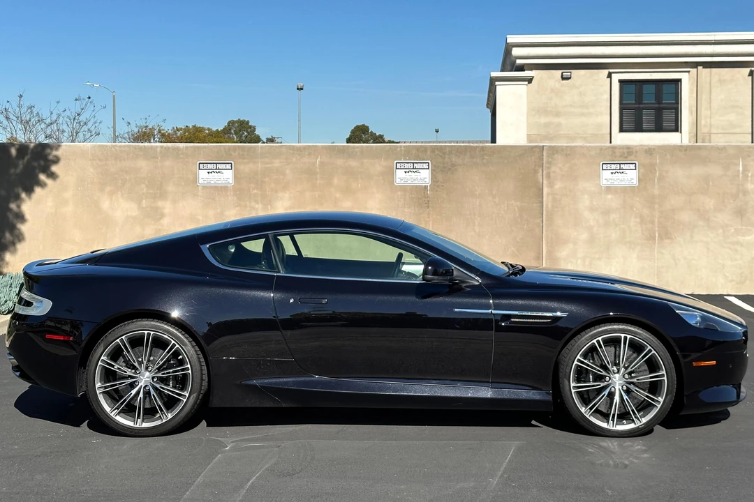 2012 Aston Martin Virage (2011-2012) - Image 3 of 31
