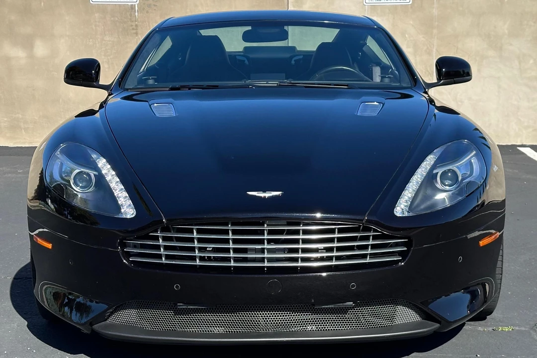 2012 Aston Martin Virage (2011-2012) - Image 2 of 31