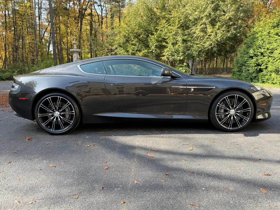 2012 Aston Martin Virage (2011-2012) - Image 15 of 31