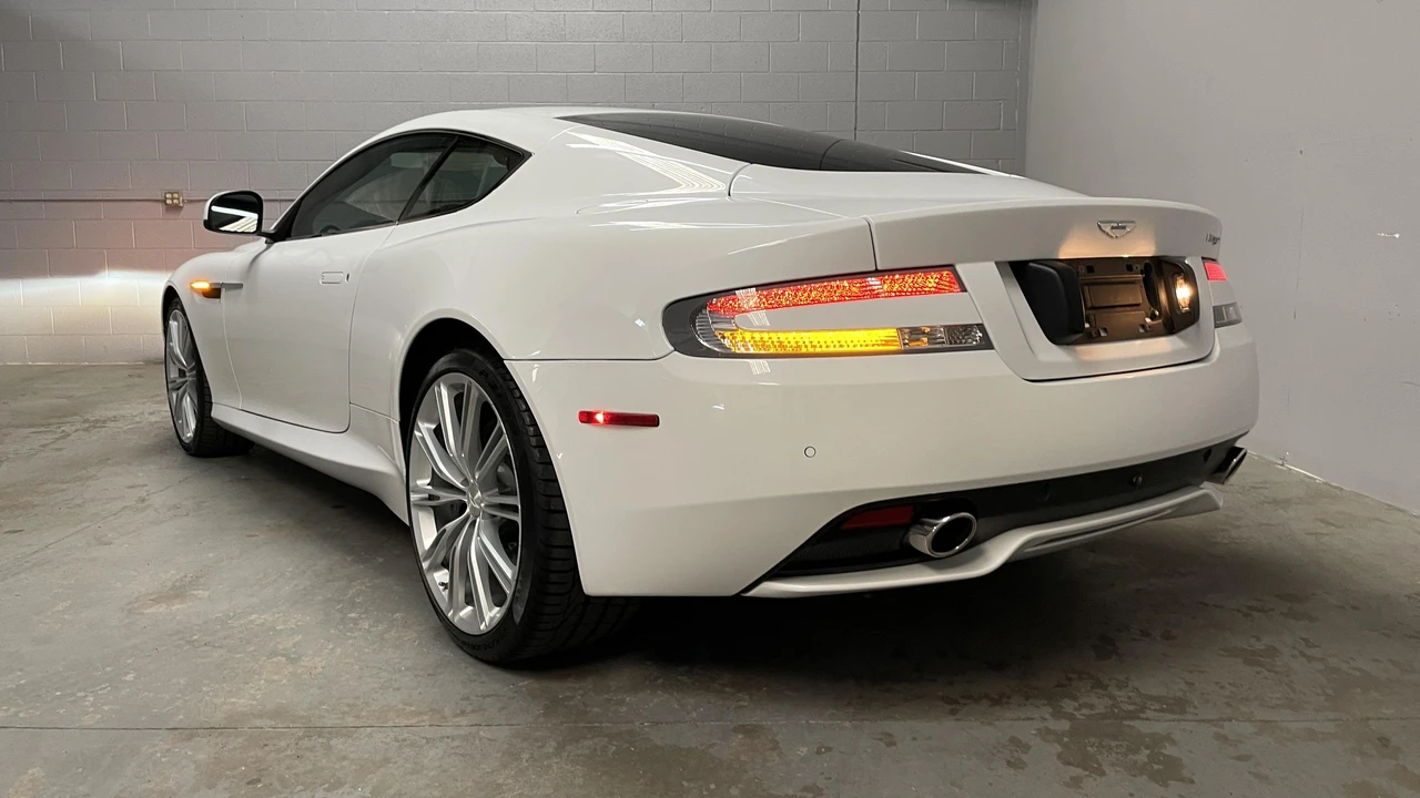 2012 Aston Martin Virage (2011-2012) - Image 21 of 31