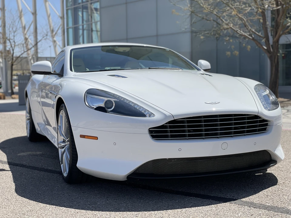 2012 Aston Martin Virage (2011-2012) - Image 28 of 31