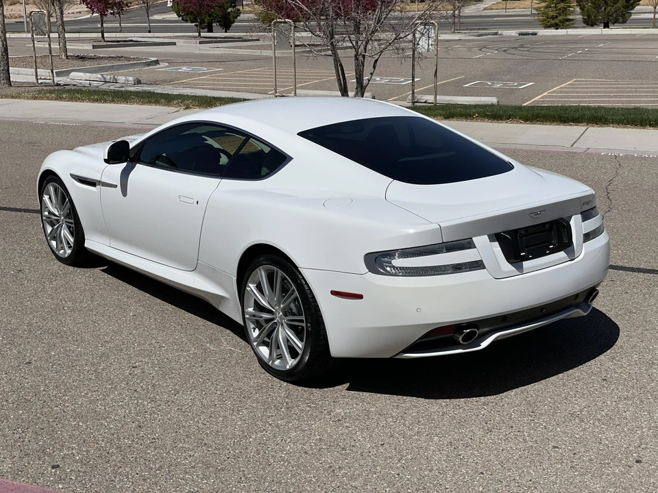 2012 Aston Martin Virage (2011-2012) - Image 19 of 31